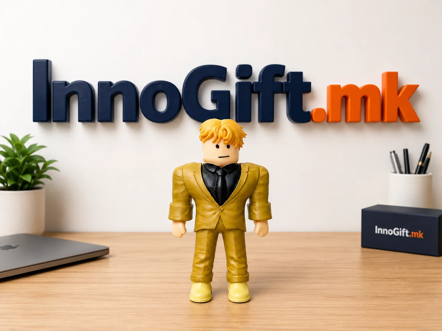 Минијатура - карактер од видеоигра — персонализиран подарок од InnoGift.mk
